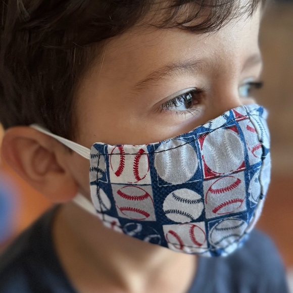 4 NEW Kids Handmade Face Masks - Picture 2 of 2